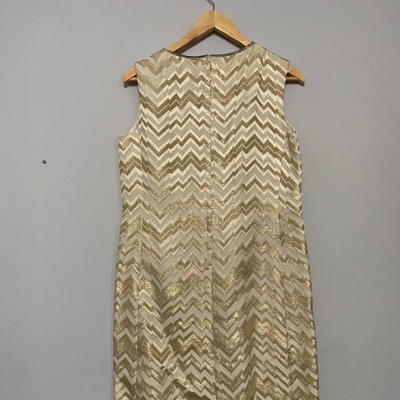 Vintage 1960s cream, gold and silver lurex dress - Picture 5 of 9